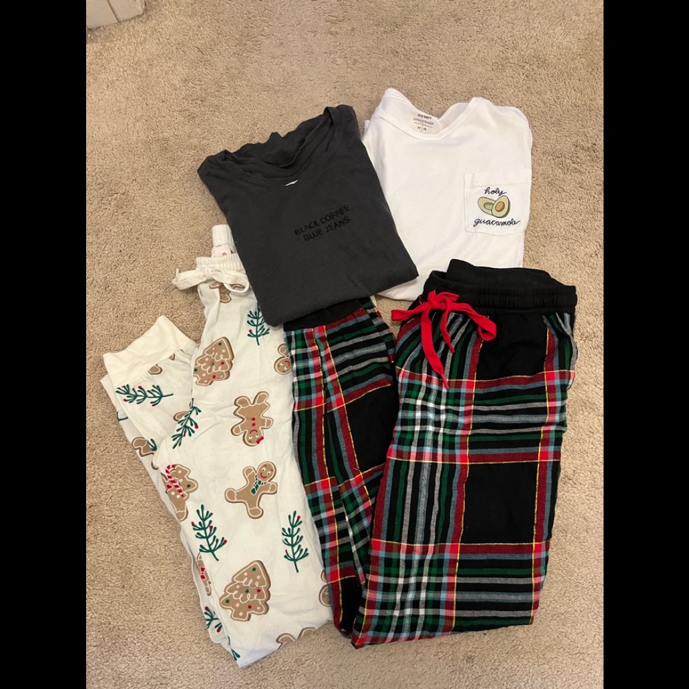Pajama pants & tee shirt sets. Size medium.